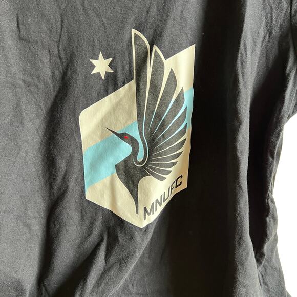 MLS Minnesota United FC Women's Black V-Neck Soccer T-Shirt - Size XXL - NWT - Picture 3 of 9